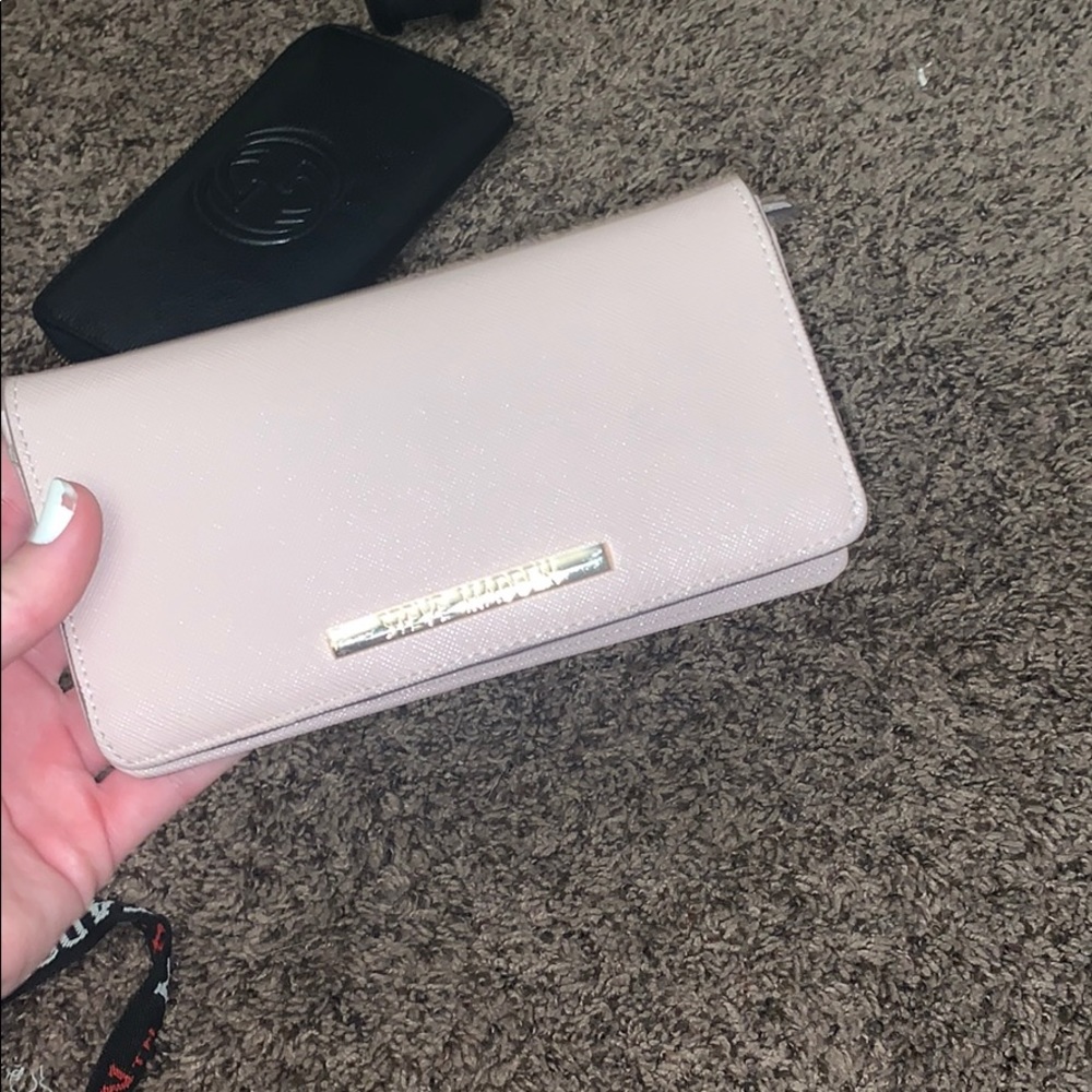 Steve Madden wallet